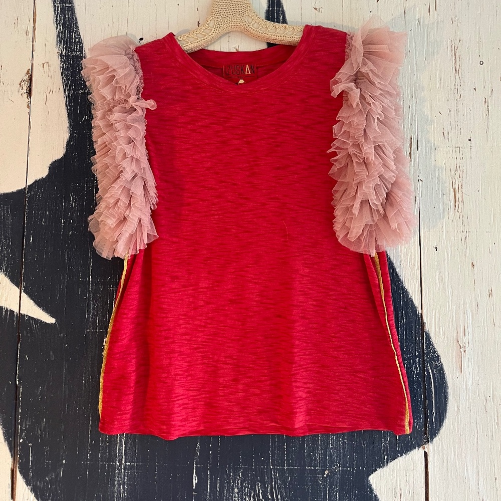 IZUSKAN IBIZA Whimsical , Red & Pink Tulle  Crewneck  T-shirt SZ: S/M